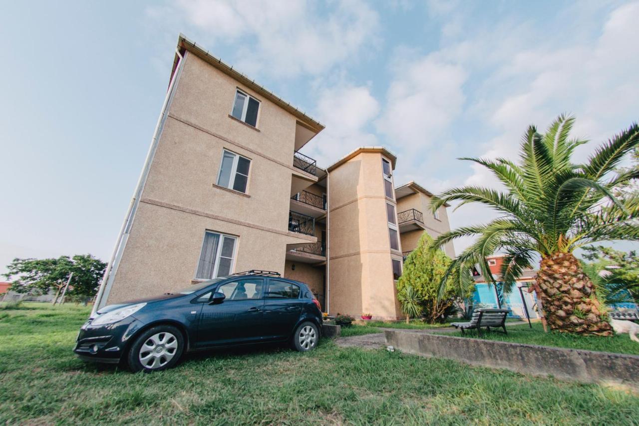 Nika Inn Kobuleti Exteriér fotografie